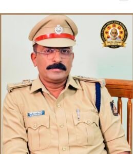 ನಿಸ್ವಾರ್ಥ ಸೇವೆ ಸಲ್ಲಿಸಿ “ಜನಸ್ನೇಹಿ ಪೊಲೀಸ್” ಎಂಬ ಹೆಗ್ಗಳಿಕೆಗೆ ಪಾತ್ರರಾಗಿರುವ ನಮ್ಮ ಸಮಾಜದ ಹೆಮ್ಮೆ ಎಸಿಪಿ ಶ್ರೀ ಎಸ್. ಮಹೇಶ್ ಕುಮಾರ್